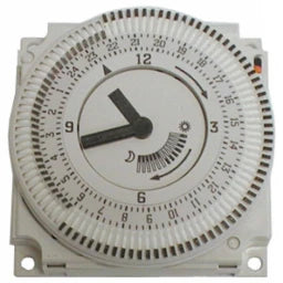 SIEMENS OESTERREICH Siemens Tagesschaltuhr analog RVP200/RAV mit 12 Std.Gangreserve – AUZ3.1