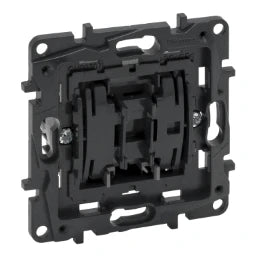 LEGRAND Niloe Step Einsatz Kreuzschalter 10Ax   – 864007