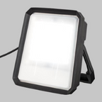 Alva LED-Baustellenstrahler,220-230V, LED 30W 2700lm, 1 Steckdose, IP54, 5m Zuleitung - SONNE3000