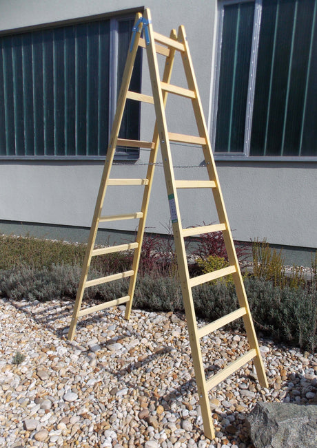 Alva Robuste Holz-Doppelleitern, 10- sprossig, Sperrkette, Tragkraft max. 150 kg, stabile Verarbeitung, ÖNORM EN 131-1,-2,-3, Höhe 316,5 cm - HDL10SP
